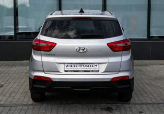 Подержанный автомобиль Hyundai Creta 2019 года (4 фото)