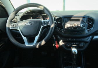 Подержанный автомобиль LADA (ВАЗ) Vesta Sedan 2020 года (10 фото)