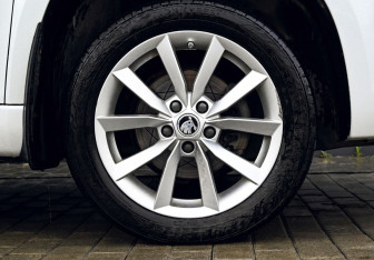 Подержанный автомобиль Skoda Yeti 2016 года (22 фото)