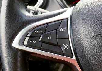 Подержанный автомобиль Renault Kaptur 2020 года (12 фото)