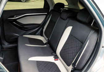 Подержанный автомобиль LADA (ВАЗ) Vesta Wagon 2019 года (17 фото)