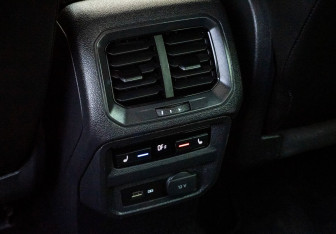 Подержанный автомобиль Volkswagen Tiguan 2018 года (19 фото)