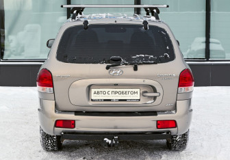 Подержанный автомобиль Hyundai Santa Fe 2008 года (4 фото)