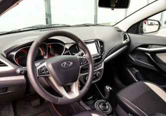 Подержанный автомобиль LADA (ВАЗ) Vesta Wagon 2019 года (15 фото)