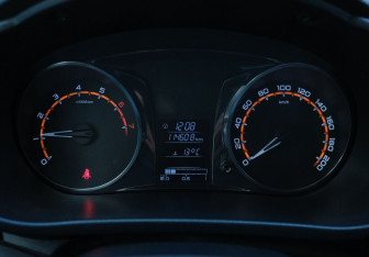 Подержанный автомобиль LADA (ВАЗ) Granta Hatchback 2020 года (14 фото)