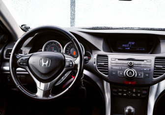 Подержанный автомобиль Honda Accord Sedan 2011 года (22 фото)
