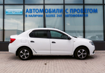 Подержанный автомобиль Renault Logan Sedan 2015 года (6 фото)