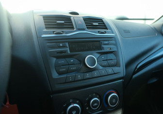 Подержанный автомобиль LADA (ВАЗ) Granta Wagon 2020 года (12 фото)