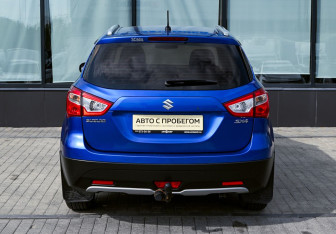 Подержанный автомобиль Suzuki SX4 Hatchback 2014 года (4 фото)