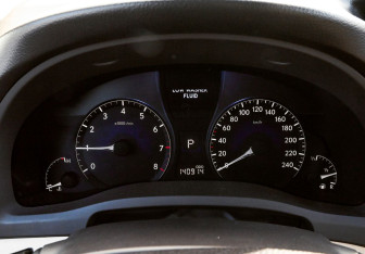 Подержанный автомобиль Lexus RX 2011 года (9 фото)