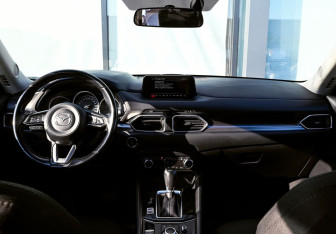 Подержанный автомобиль Mazda CX-5 2018 года (18 фото)