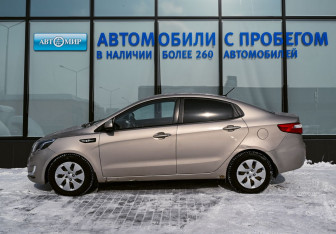 Подержанный автомобиль Kia Rio Sedan 2012 года (2 фото)