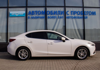 Подержанный автомобиль Mazda 3 Sedan 2014 года (6 фото)