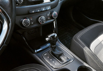 Подержанный автомобиль Kia Ceed Hatchback 2014 года (9 фото)