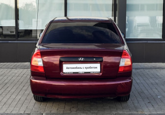 Подержанный автомобиль Hyundai Accent Sedan 2007 года (4 фото)