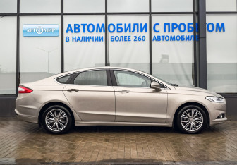 Подержанный автомобиль Ford Mondeo Sedan 2016 года (6 фото)