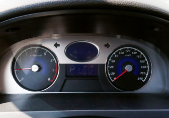 Подержанный автомобиль Geely Emgrand EC7 Sedan 2014 года (9 фото)
