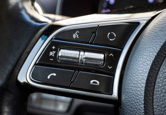 Подержанный автомобиль Kia Cerato Sedan 2019 года (13 фото)