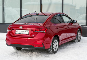 Подержанный автомобиль Hyundai Solaris Sedan 2017 года (5 фото)