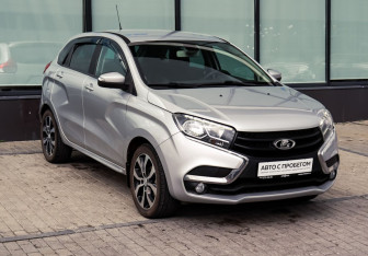 Подержанный автомобиль LADA (ВАЗ) XRAY 2017 года (7 фото)