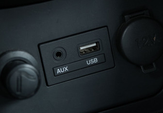 Подержанный автомобиль Hyundai Solaris Hatchback 2016 года (14 фото)