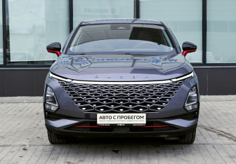 Подержанный автомобиль Omoda C5 2023 года (8 фото)