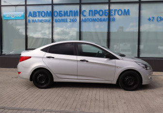 Подержанный автомобиль Hyundai Solaris Sedan 2016 года (6 фото)