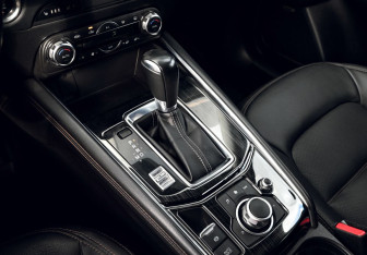 Подержанный автомобиль Mazda CX-5 2018 года (10 фото)
