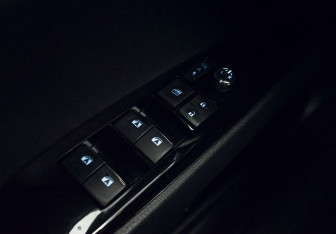 Подержанный автомобиль Toyota Camry Sedan 2019 года (12 фото)
