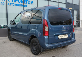 Подержанный автомобиль Citroen Berlingo 2013 года (3 фото)