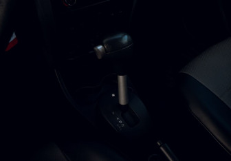 Подержанный автомобиль Nissan Almera Sedan 2013 года (10 фото)