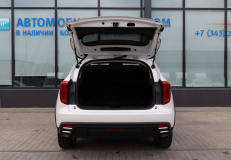 Подержанный автомобиль Haval Jolion 2024 года (21 фото)
