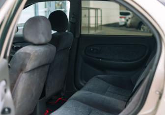 Подержанный автомобиль Kia Spectra Sedan 2007 года (15 фото)