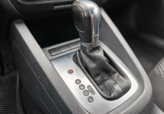 Подержанный автомобиль Volkswagen Jetta Sedan 2013 года (14 фото)