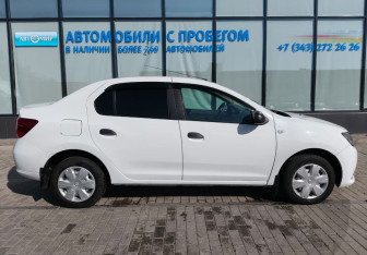 Подержанный автомобиль Renault Logan Sedan 2016 года (6 фото)