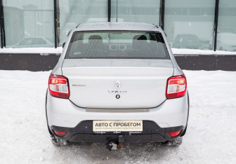 Подержанный автомобиль Renault Logan Sedan 2019 года (4 фото)