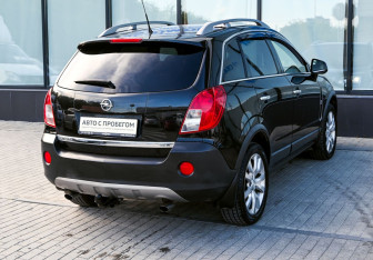 Подержанный автомобиль Opel Antara 2013 года (5 фото)
