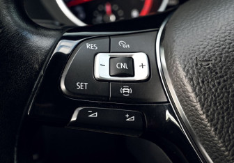 Подержанный автомобиль Volkswagen Tiguan 2020 года (14 фото)