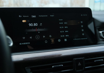 Подержанный автомобиль Exeed VX 2022 года (12 фото)