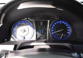 Подержанный автомобиль Toyota Camry Sedan 2015 года (9 фото)