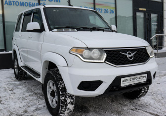 Подержанный автомобиль УАЗ Patriot 2017 года (7 фото)