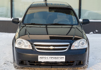 Подержанный автомобиль Chevrolet Lacetti Wagon 2011 года (8 фото)