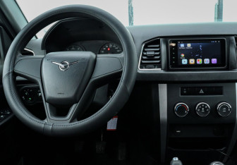 Подержанный автомобиль УАЗ Patriot 2017 года (10 фото)