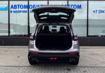 Подержанный автомобиль Geely Coolray 2022 года (23 фото)