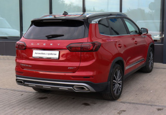 Подержанный автомобиль Chery Tiggo 8 Pro 2023 года (5 фото)