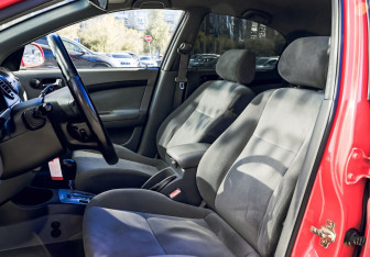 Подержанный автомобиль Chevrolet Lacetti Hatchback 2005 года (14 фото)