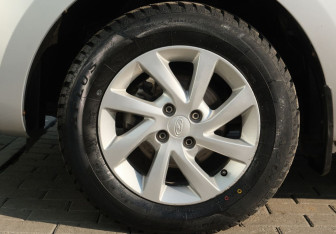 Подержанный автомобиль LADA (ВАЗ) XRAY 2016 года (20 фото)