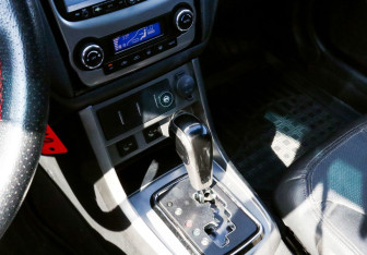 Подержанный автомобиль Geely Emgrand EC7 Sedan 2014 года (10 фото)