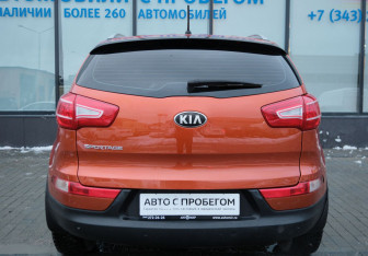 Подержанный автомобиль Kia Sportage 2013 года (4 фото)
