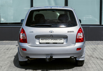 Подержанный автомобиль LADA (ВАЗ) Kalina Wagon 2010 года (4 фото)